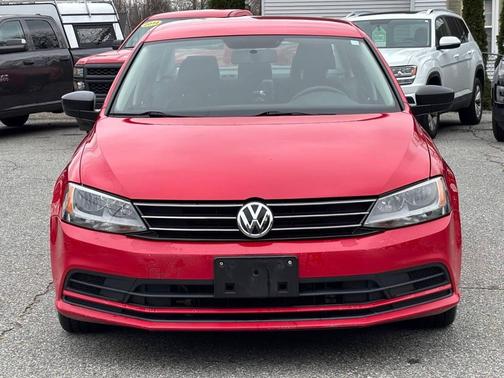 2015 Volkswagen Jetta 2.0L S