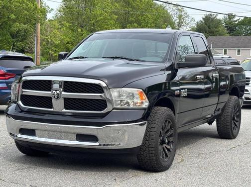 Black 2014 RAM 1500 SLT