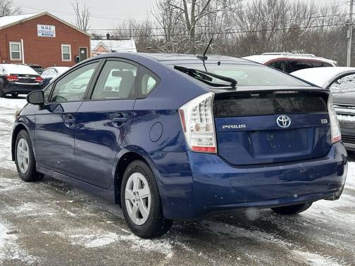 2011 Toyota Prius IV