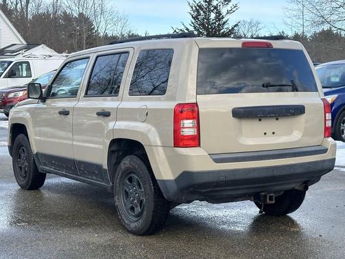 2016 Jeep Patriot Sport