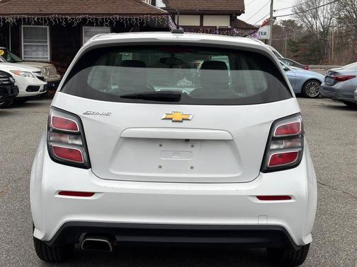2018 Chevrolet Sonic LT