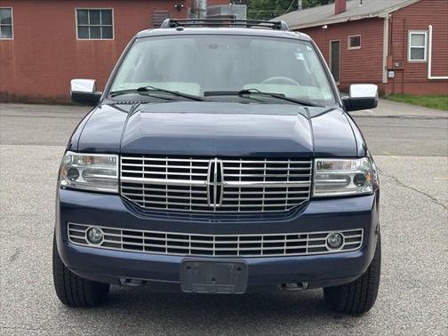 2014 Lincoln Navigator Base