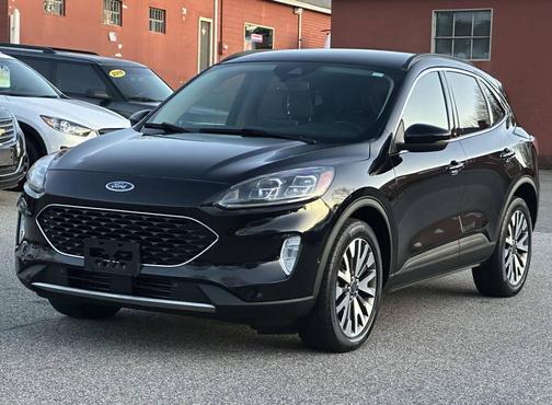 2020 Ford Escape Titanium
