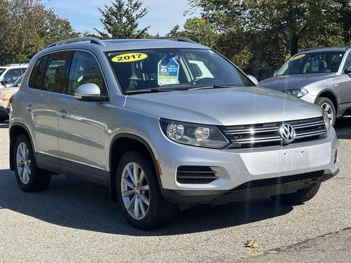 2017 Volkswagen Tiguan 2.0T Wolfsburg Edition