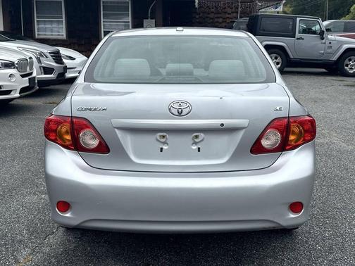 2009 Toyota Corolla LE