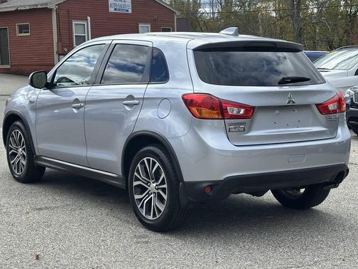 2017 Mitsubishi Outlander Sport 2.0 ES