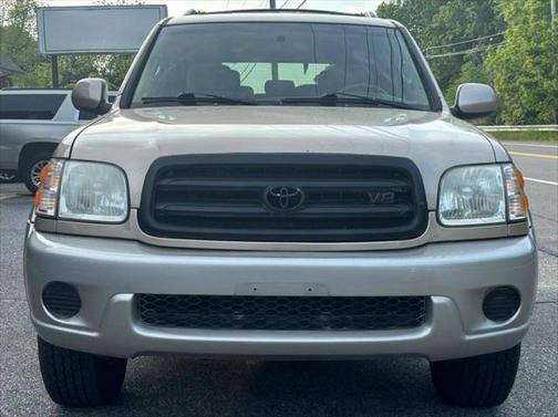2002 Toyota Sequoia SR5