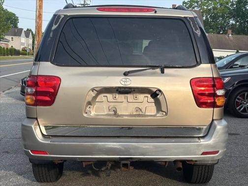 2002 Toyota Sequoia SR5
