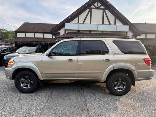 2002 Toyota Sequoia SR5