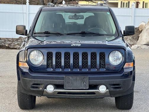 True Blue Pearlcoat 2017 Jeep Patriot High Altitude