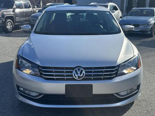 2015 Volkswagen Passat 2.0L TDI DSG SEL Premium