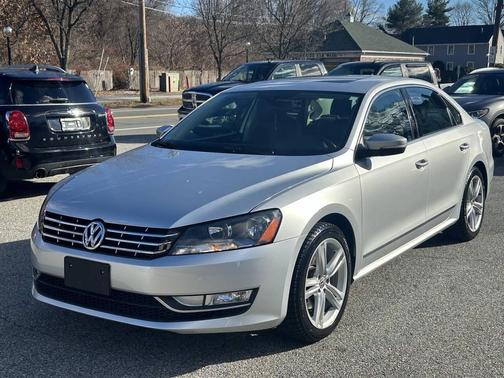 2015 Volkswagen Passat 2.0L TDI DSG SEL Premium