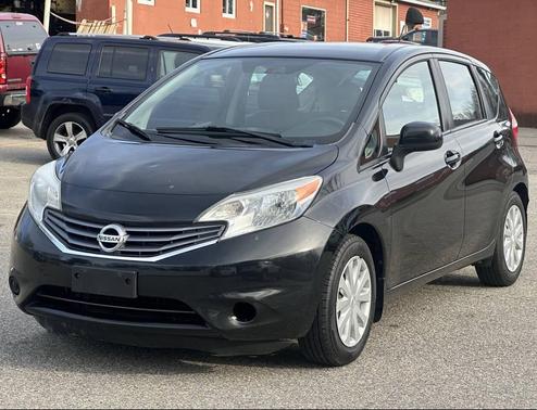 Super Black 2014 Nissan Versa Note SV