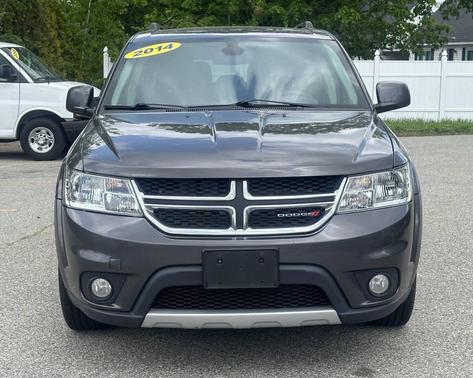 Granite Pearlcoat 2019 Dodge Journey SE