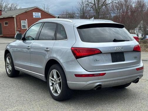 Silver 2015 Audi Q5 2.0T Premium