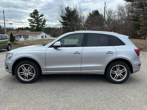 Silver 2015 Audi Q5 2.0T Premium