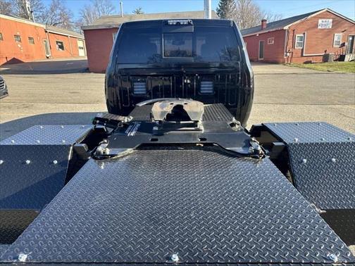 2018 RAM 3500 Big Horn Crew Cab 4x4 8' Box
