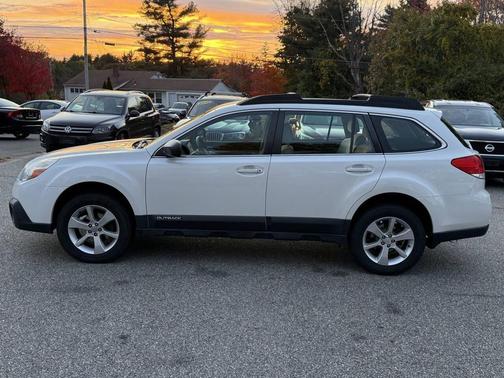 2014 Subaru Outback 2.5i