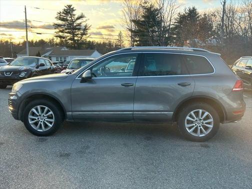 2014 Volkswagen Touareg 3.6L Sport
