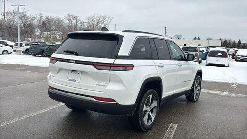 Bright White Clearcoat 2026 Jeep Grand Cherokee Limited