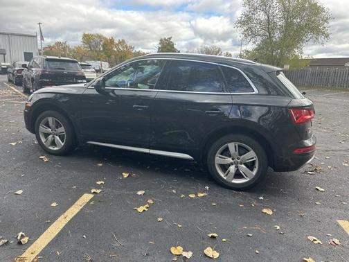 2019 Audi Q5 2.0T Premium Plus