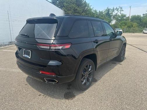 2025 Jeep Grand Cherokee 4xe Base