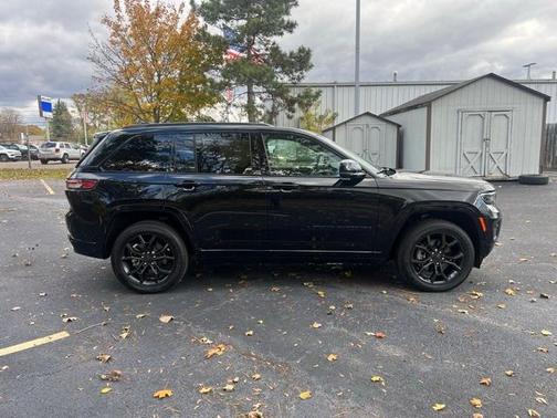 2025 Jeep Grand Cherokee 4xe Base