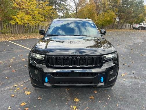 2025 Jeep Grand Cherokee 4xe Base