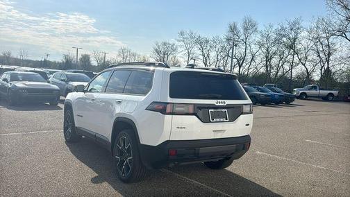 Bright White Clearcoat 2026 Jeep Cherokee Overland