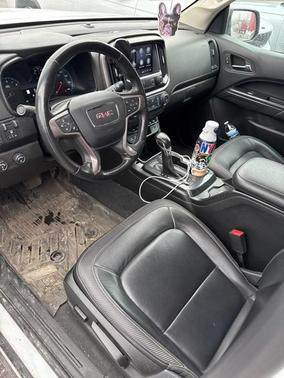 2022 GMC Canyon AT4 w/Leather
