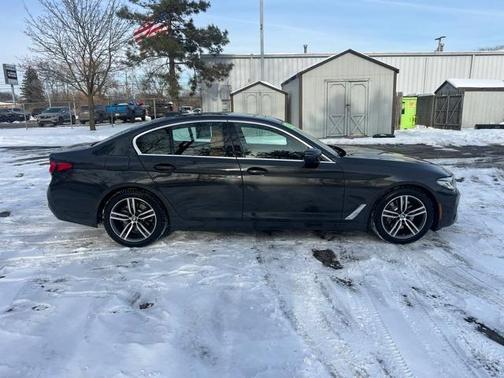 2021 BMW 530 i xDrive