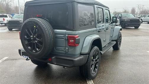 2025 Jeep Wrangler 4xe Sahara