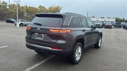 2025 Jeep Grand Cherokee Laredo X