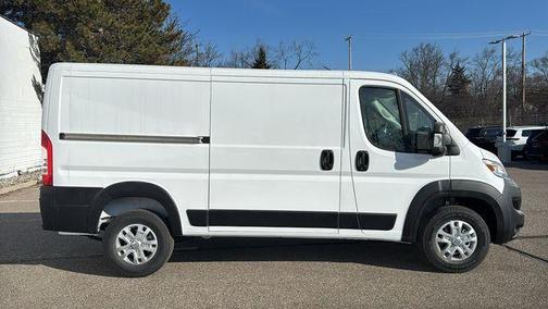 Bright White Clearcoat 2026 RAM ProMaster 1500 Low Roof
