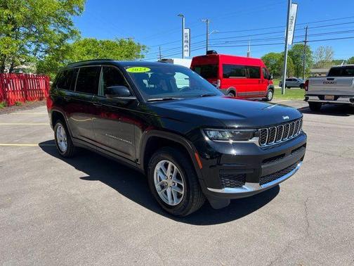 Diamond Black 2024 Jeep Grand Cherokee L Laredo