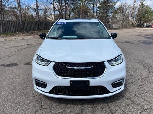 2024 Chrysler Pacifica Limited