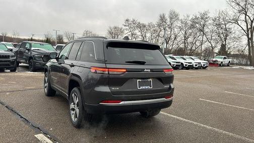 Metallic 2026 Jeep Grand Cherokee Limited