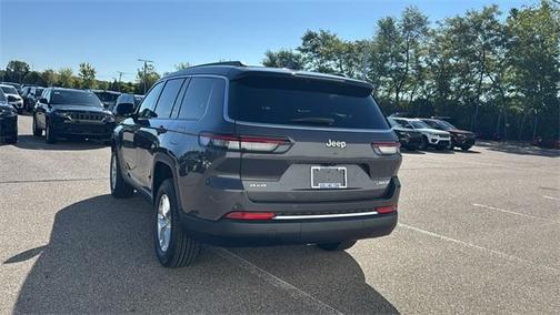 2025 Jeep Grand Cherokee L Laredo
