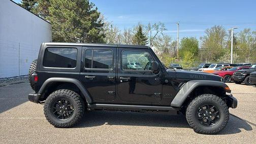 Black Clearcoat 2026 Jeep Wrangler Sport