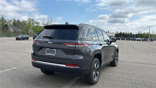 2025 Jeep Grand Cherokee 4xe Base