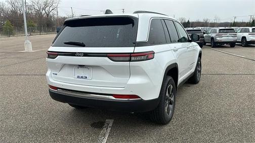 2025 Jeep Grand Cherokee 4xe Base
