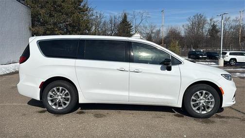 2026 Chrysler Pacifica Limited