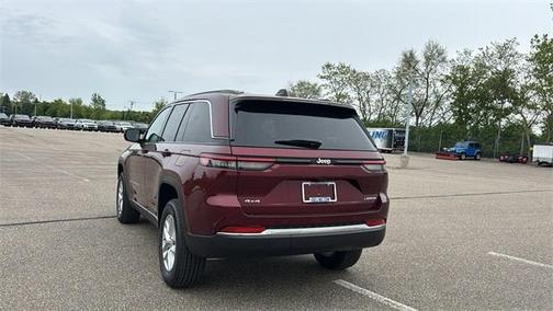 2025 Jeep Grand Cherokee Laredo X
