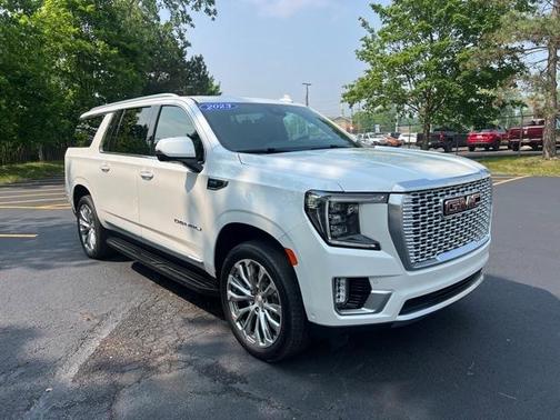 2023 GMC Yukon XL Denali