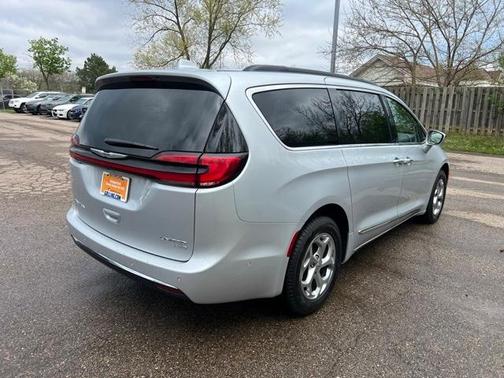 2022 Chrysler Pacifica Limited