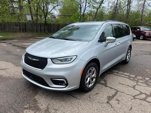 2022 Chrysler Pacifica Limited
