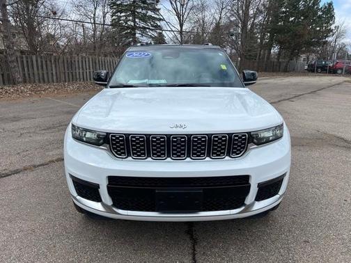 2022 Jeep Grand Cherokee L Summit