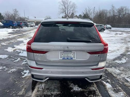 2025 Volvo XC60 B5 Plus