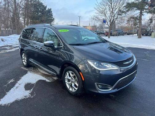2019 Chrysler Pacifica Limited