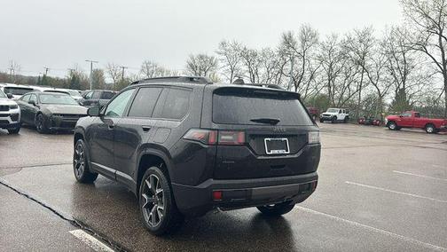 Diamond Black 2026 Jeep Cherokee Overland